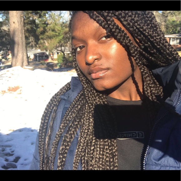 Meet your Posher, Radiyah - Picture 1 of 2